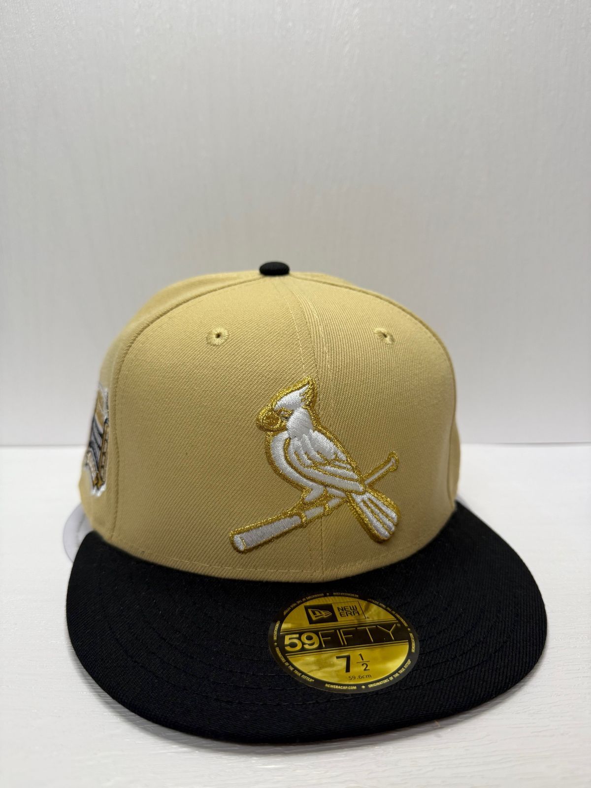 Newera セントルイスカージナルス ブッシュスタジアム 59fifty フィッティドキャップ ツートンカラー