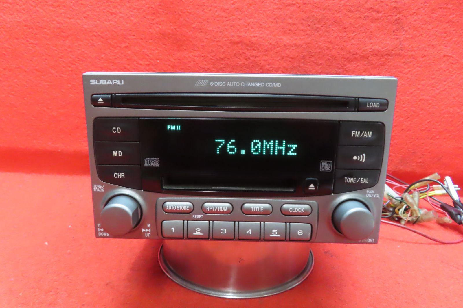 CS1082＊スバル純正 86201KE140 プレオ CD MDプレーヤー カー 
