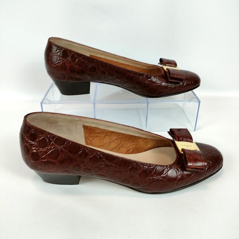 美品 Salvatore Ferragamo サルヴァトーレフェラガモ パンプス サイズ 