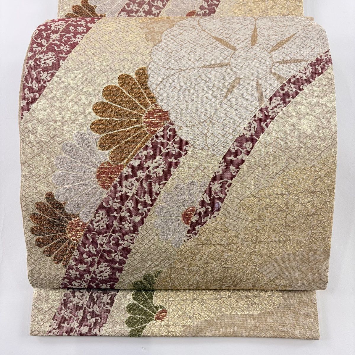 袋帯 秀品 夢小袖 菊 熨斗 金銀糸 箔 金茶 六通 正絹