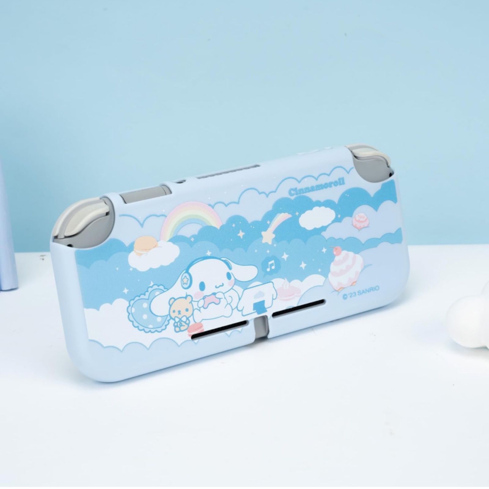 Nintendo Switch liteカバー サンリオ シナモン スイッチライト
