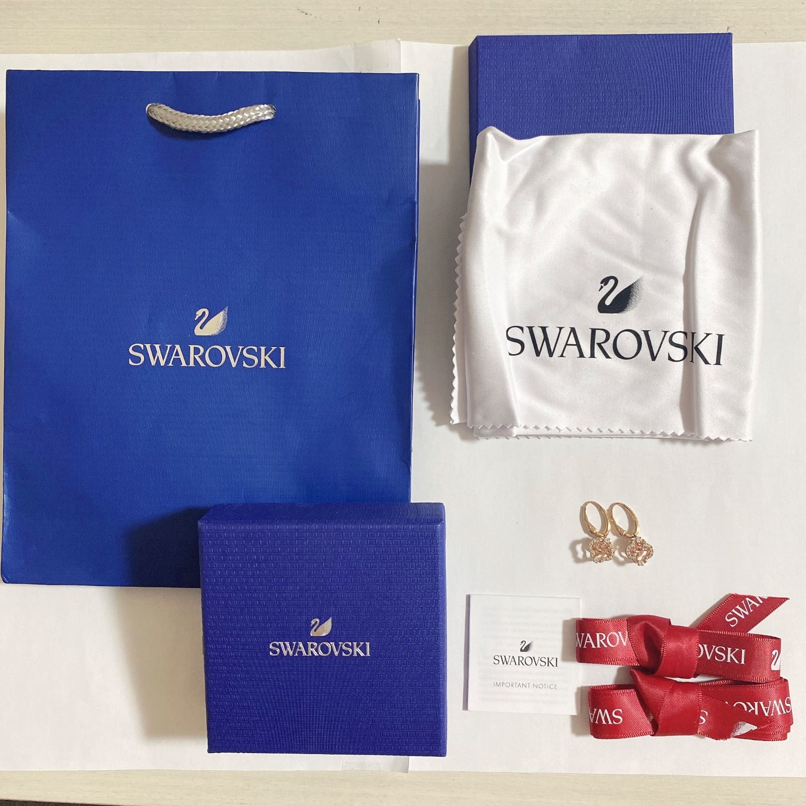 SWAROVSKI 【スワロフスキー】 ピアス クロス セット ゴールド