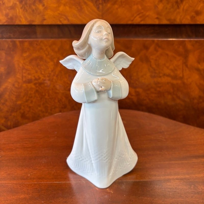 リヤドロ　陶器製 天使の像 約20cm Yahoo!オークション - リヤドロ LLADRO 天使の時計 フィギュリン