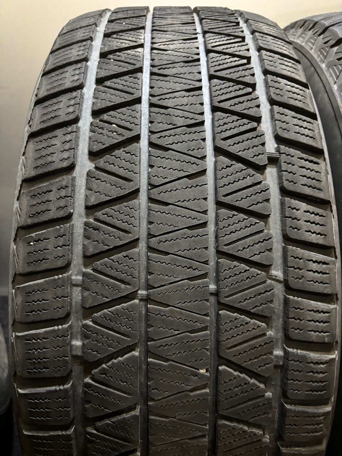 18インチ 8.5J