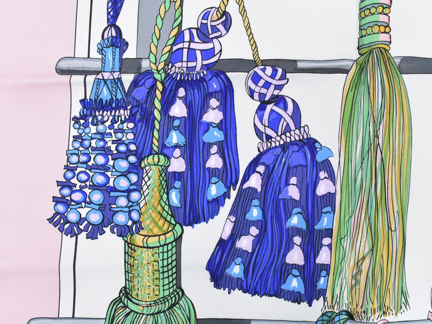 本物 エルメス HERMES スカーフカレ カレ90 PASEMENTERIE 紐飾り