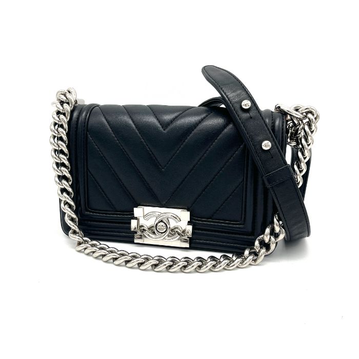 CHANEL ボーイシャネル 20 シェブロン Vステッチ ラムスキン チェーン ハンド ショルダー バッグ eH0431N