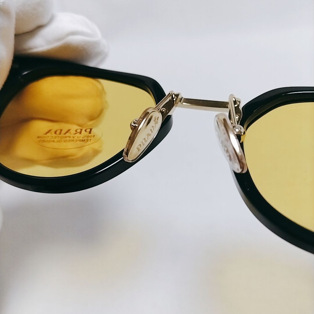 PRADA サングラス クリスタルマスタードイエローレンズ クリスタルマスタードイエローレンズ プラダロゴ サングラス | PRADA