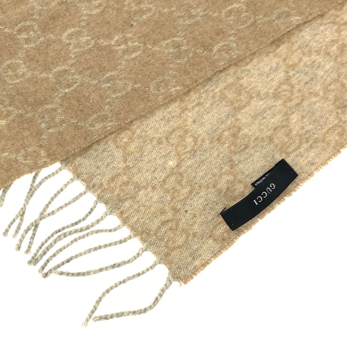 GUCCI 100%カシミア マフラー ベージュ×ブラウン GUCCI グッチ マフラー ベージュ GG柄 カシミヤ100% レディース