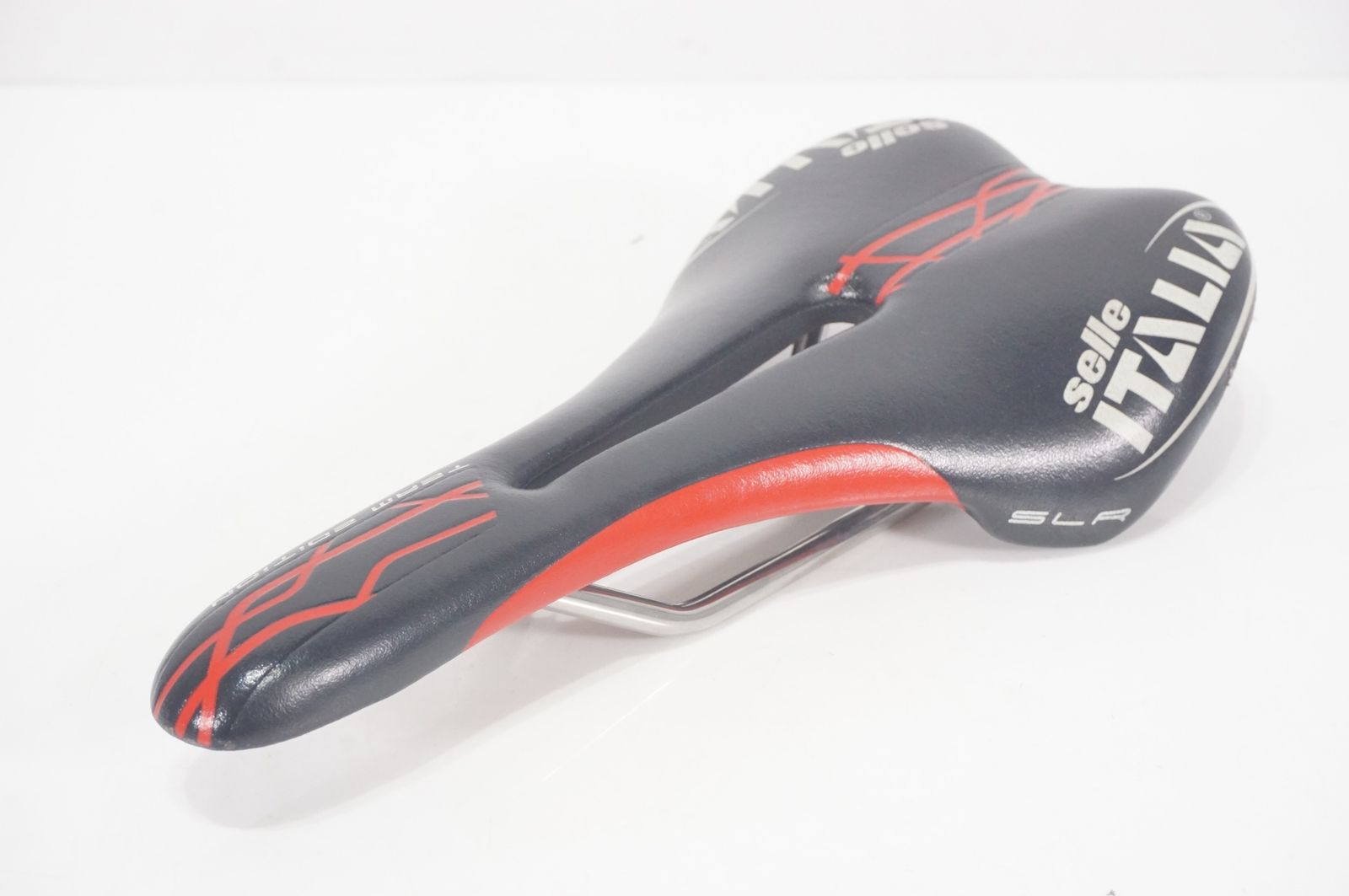 SELLE ITALIA 「セライタリア」 TEAM ショップ EDITION サドル