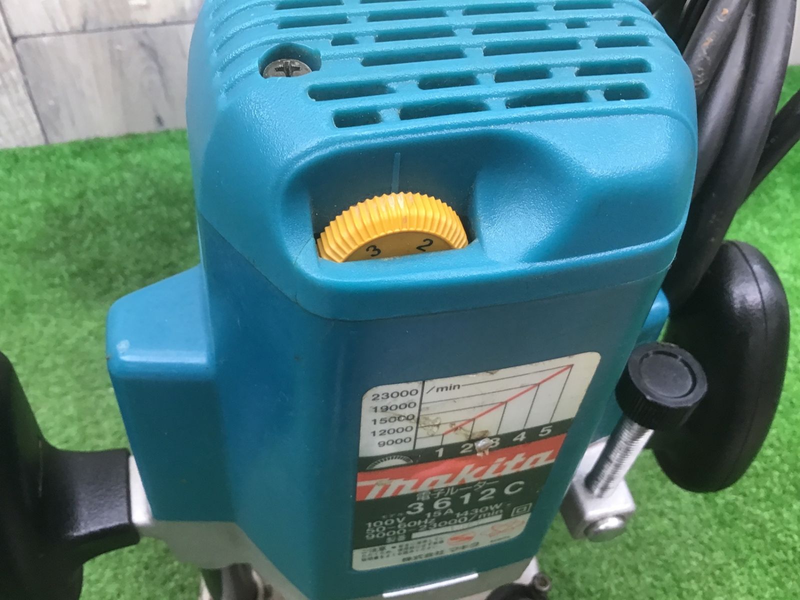 マキタmakita♪12mm電子ルータ