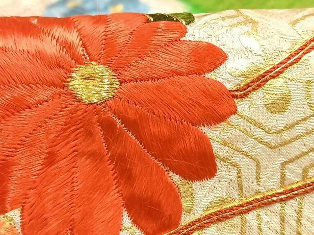 平和屋着物□豪華振袖 駒刺繍 絞り 霞扇面花文 金彩 正絹 逸品