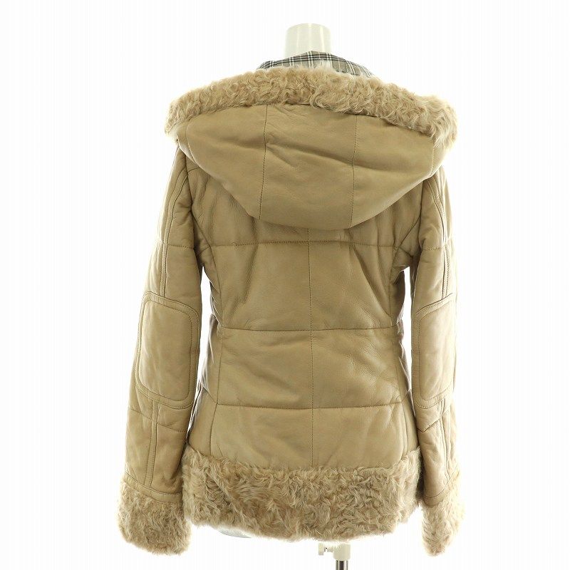 バーバリーブルーレーベル】ダッフルコート トグル シープスキン