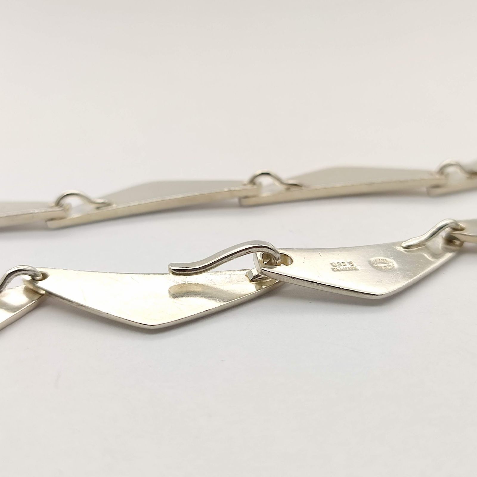 ジョージジェンセン ピーク トライアングル ネックレス 925 美品】ジョージジェンセン トライアングルネックレス シルバー