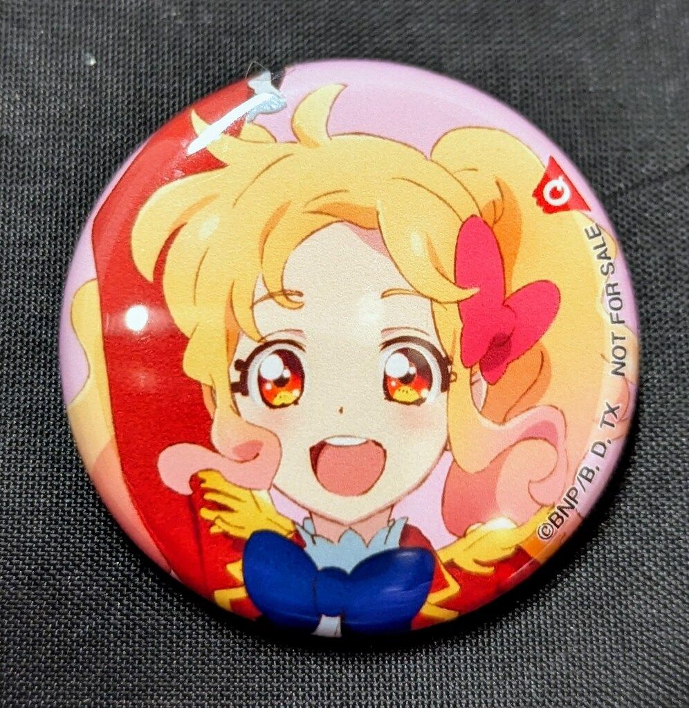 アイカツ！ 星宮いちご リボンブローチ 富士急 コラボ缶バッジ 星宮