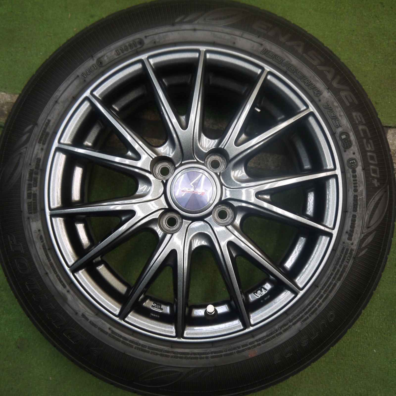 ヴェルヴァ 14インチ