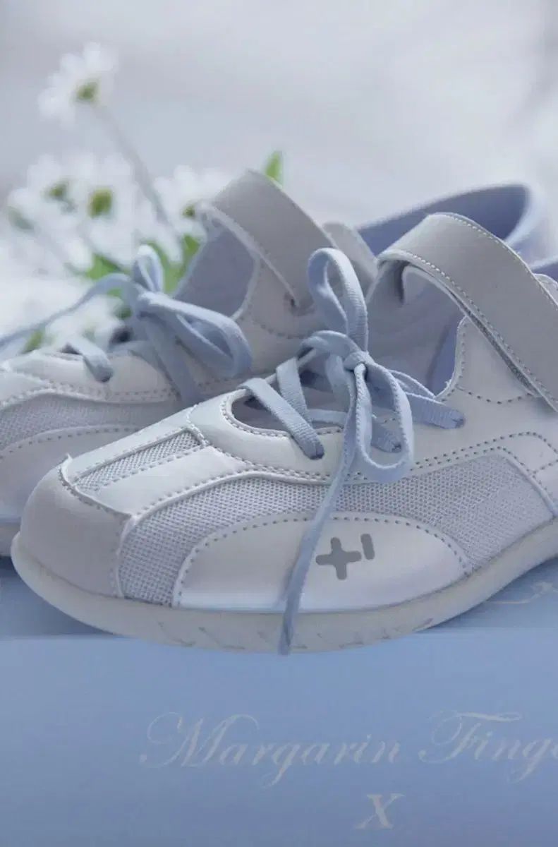 オッツィxマーガリンフィンガーズ ロマリー レースアップ 240