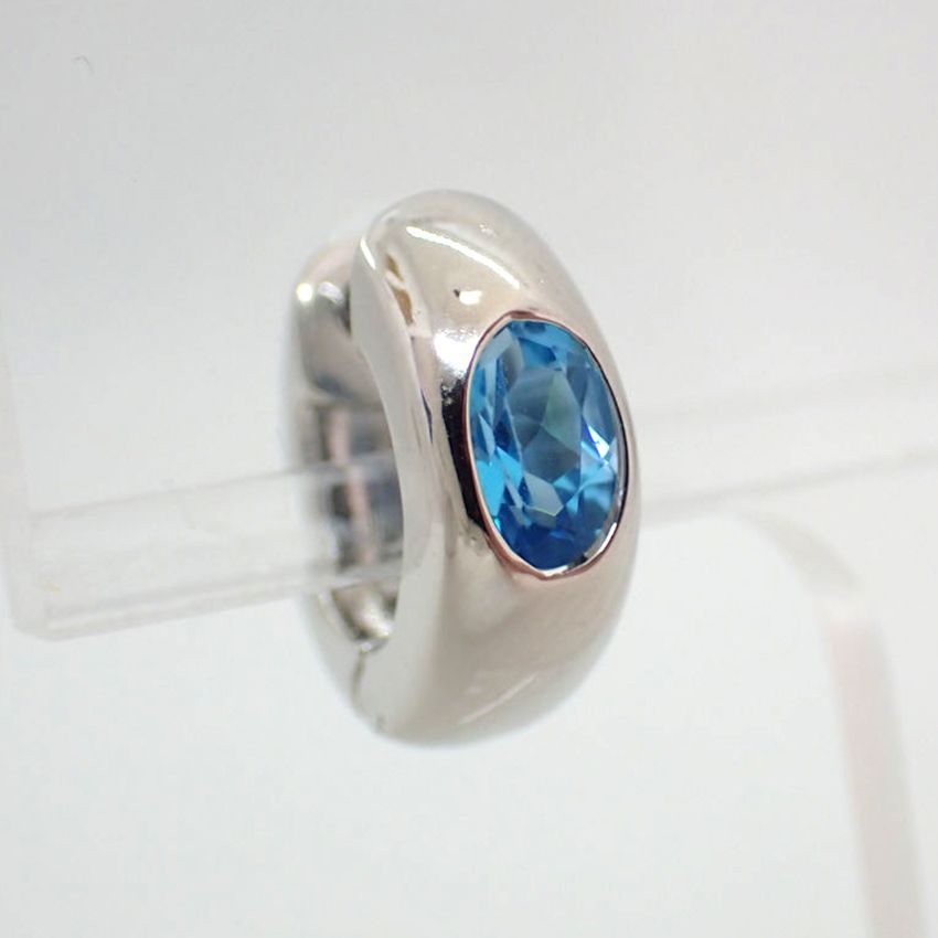 K18WG ブルートパーズ フープ リングピアス[g61-27］ - JewelerCHIC