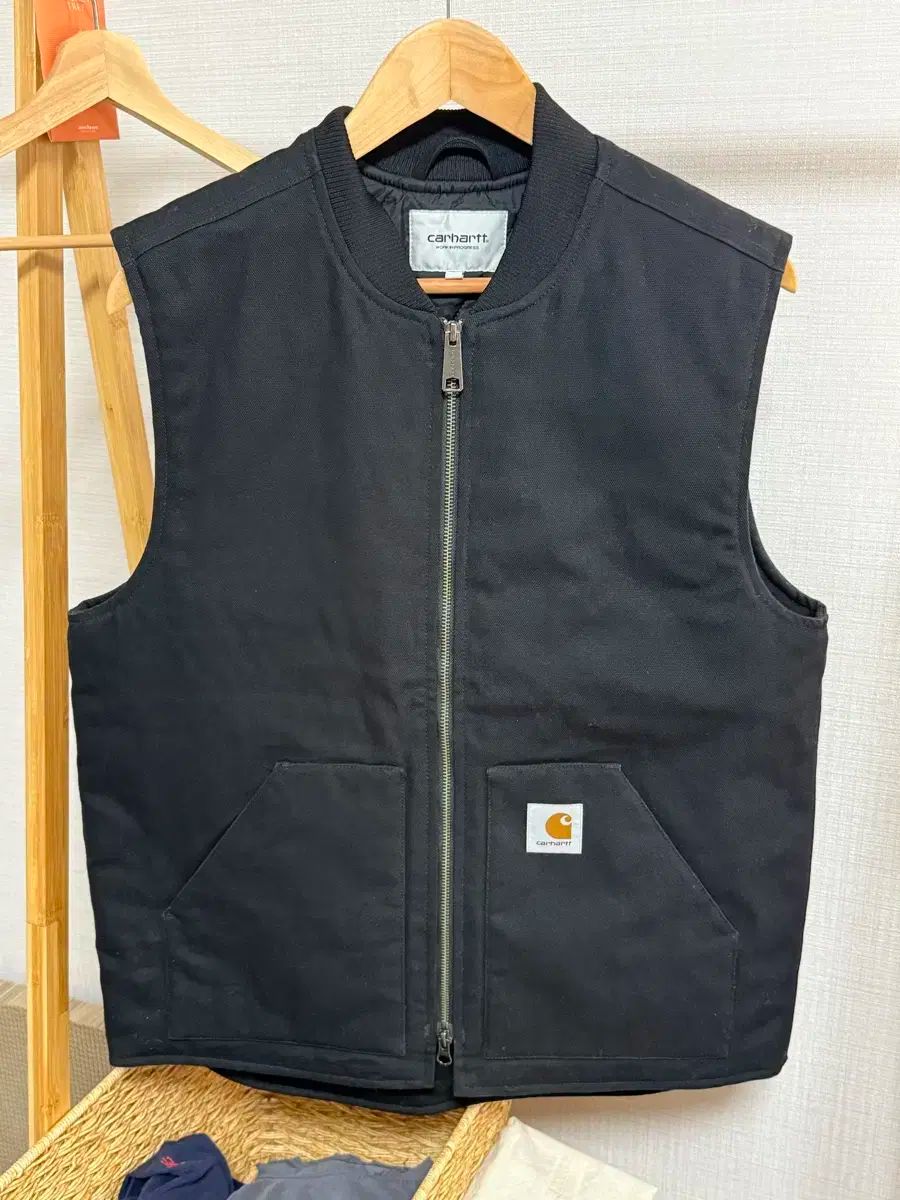 Carhartt カーハート ベスト ブラック large ラージ