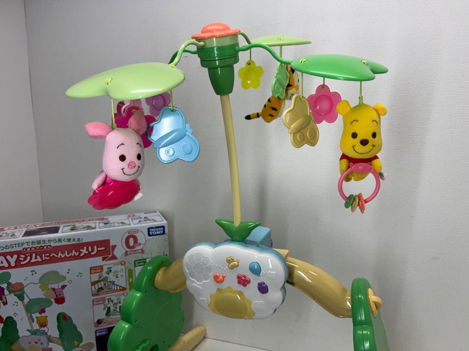 美品 タカラトミー ディズニー くまのプーさん 6WAY ジムにへんしんメリー えらべる回転 6WAYジムにへんしんメリー プラス くまのプー
