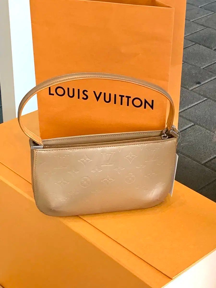Louis Vuitton ルイヴィトン マット ファウラー ショルダーバッグ 純正