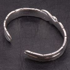 シルバー925素材　イーグルバングル　925 フェザーバングル シルバー925 フェザーモチーフ バングル イーグル ネイティブ Silver925
