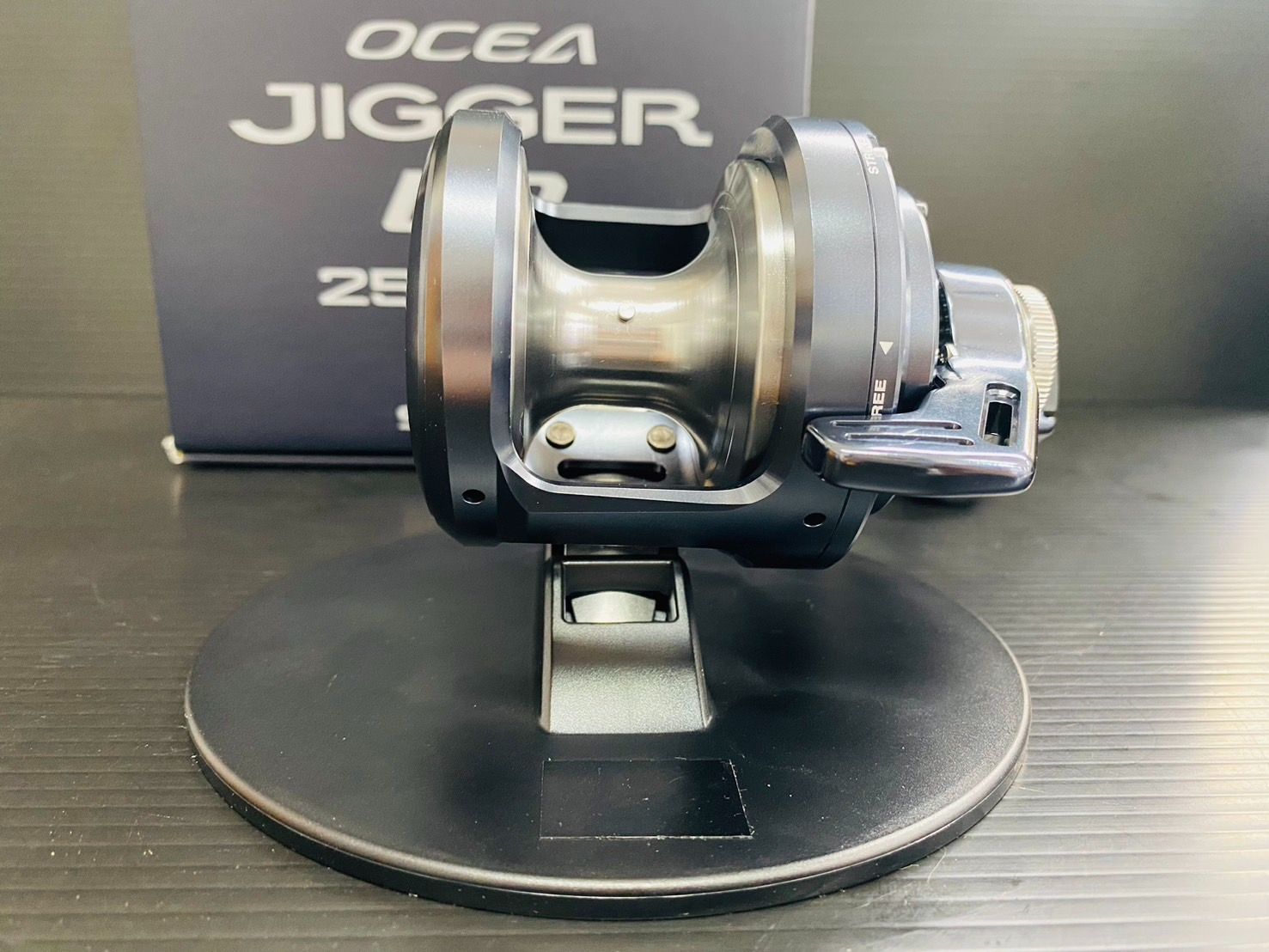 未使用新品】シマノ オシアジガー LD 2500HG(02) - メルカリ