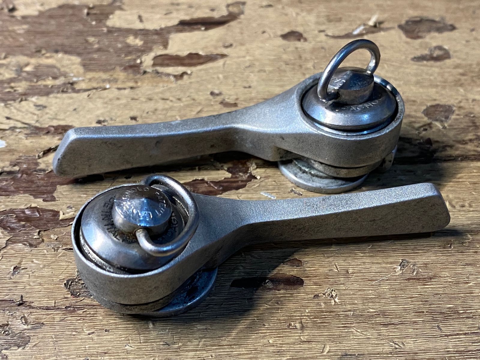 HZ390 カンパニョーロ CAMPAGNOLO Wレバー 7S 直付