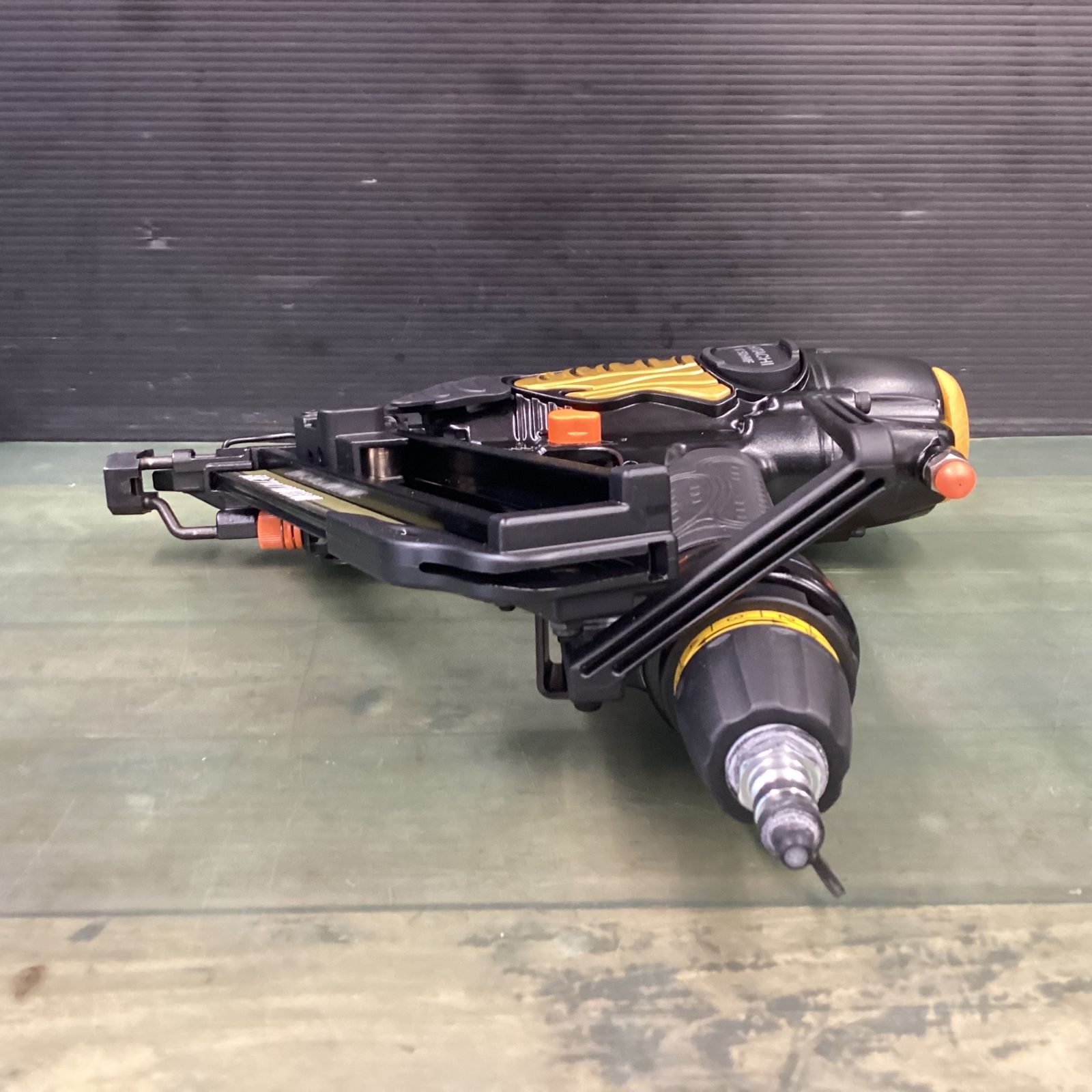 中古美品】 ハイコーキ(HiKOKI ※旧:日立工機) 高圧フロア用高圧