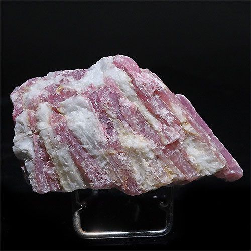 D139-3〕ピンクトルマリン結晶 Pink Tourmaline 原石 電気石