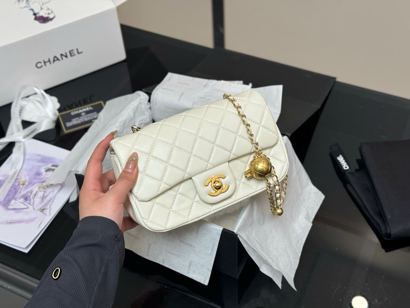 今日特価】Chanel Gold Ball Square Flap Bag ゴールドボール