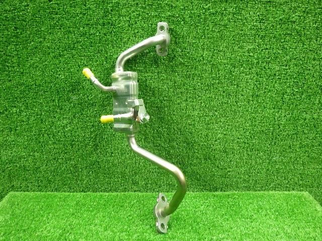 スペーシア 5AA-MK94S EGRバルブクーラー 18710-59S00 9137