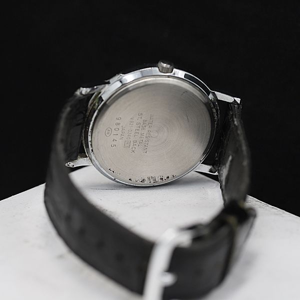 稼働 良品 アイグナー A03200 白文字盤 QZ メンズ腕時計 NSY 2000000