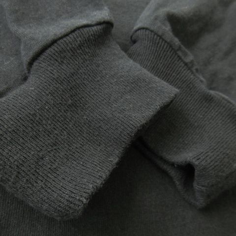 BOTTEGA VENETA★イントレチャートレザーコットンTシャツ ライトグレー/ブラックプリント イントレチャートレザー シャツ