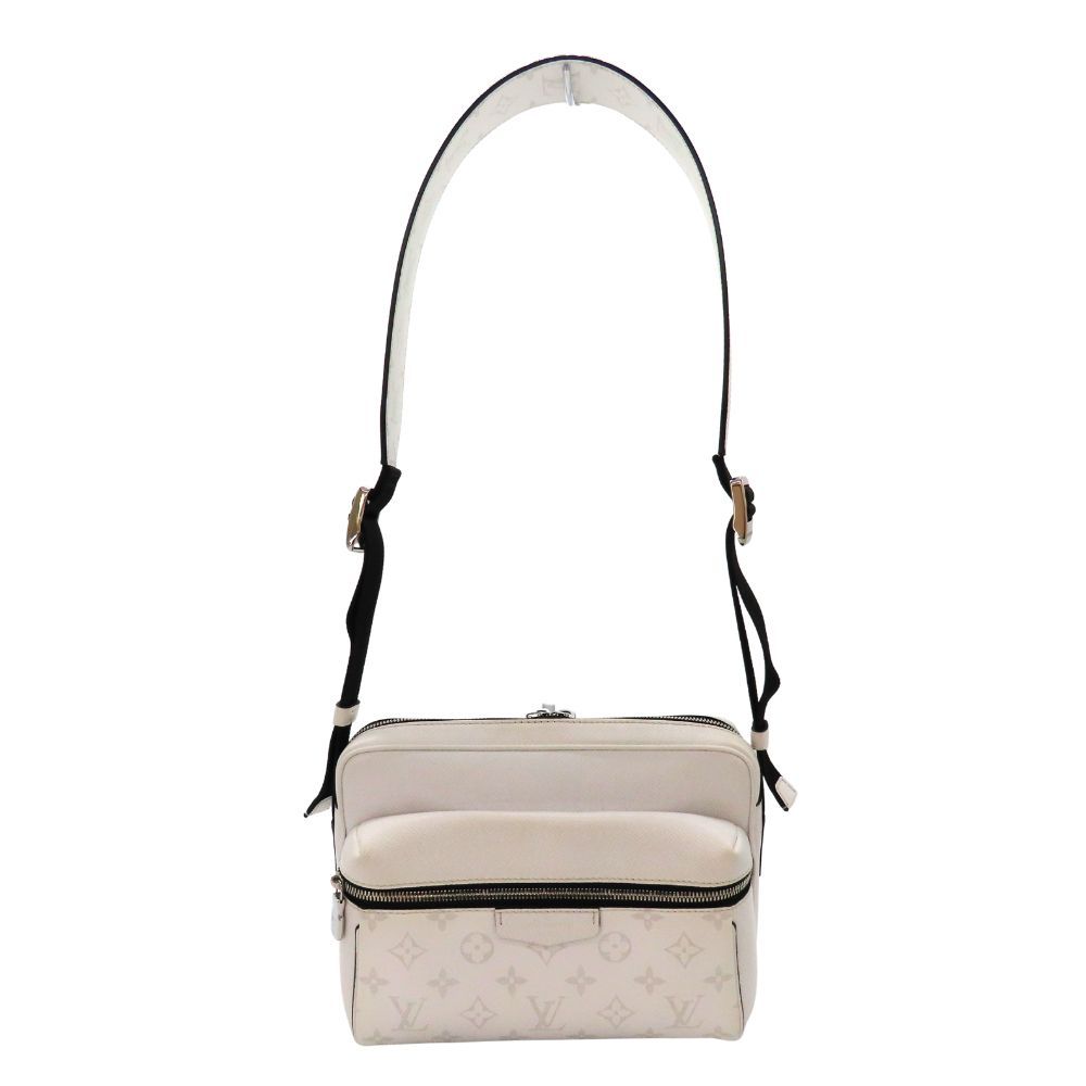 ルイヴィトン LOUIS VUITTON M30243 タイガラマ アウトドア メッセンジャーPM アンタークティカ ホワイト 白色 ショルダー ボディバッグ メンズ レディース 大容量 A2504292 無料ギフトラッピング承ります