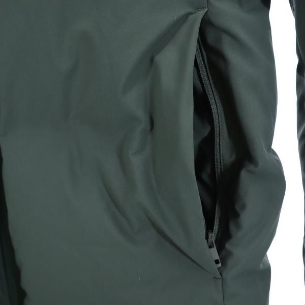 ユニクロ シームレス ダウン ショートコート M グリーン系 UNIQLO ... ユニクロ シームレスダウンショートコート M グリーン系 UNIQLO レディース 【230120】