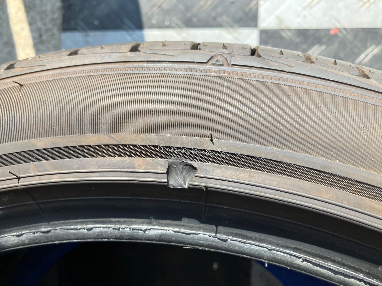 ダンロップ ルマン5．225/45R18.21年製．8~9分山．4本 セット． 送料