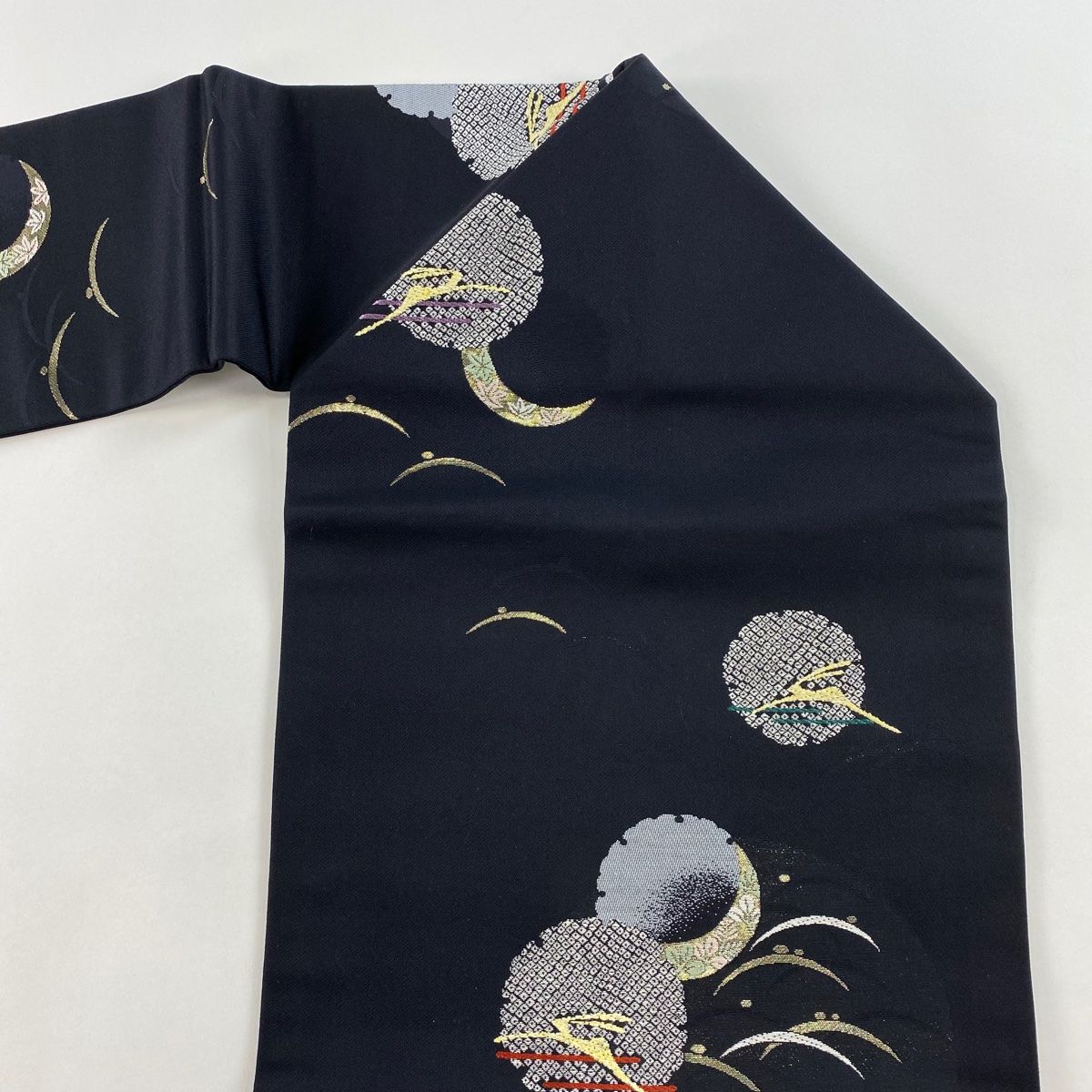 名古屋帯 雪輪にうさぎ 黒地 開き 正絹 AO-4139（名古屋帯 美品