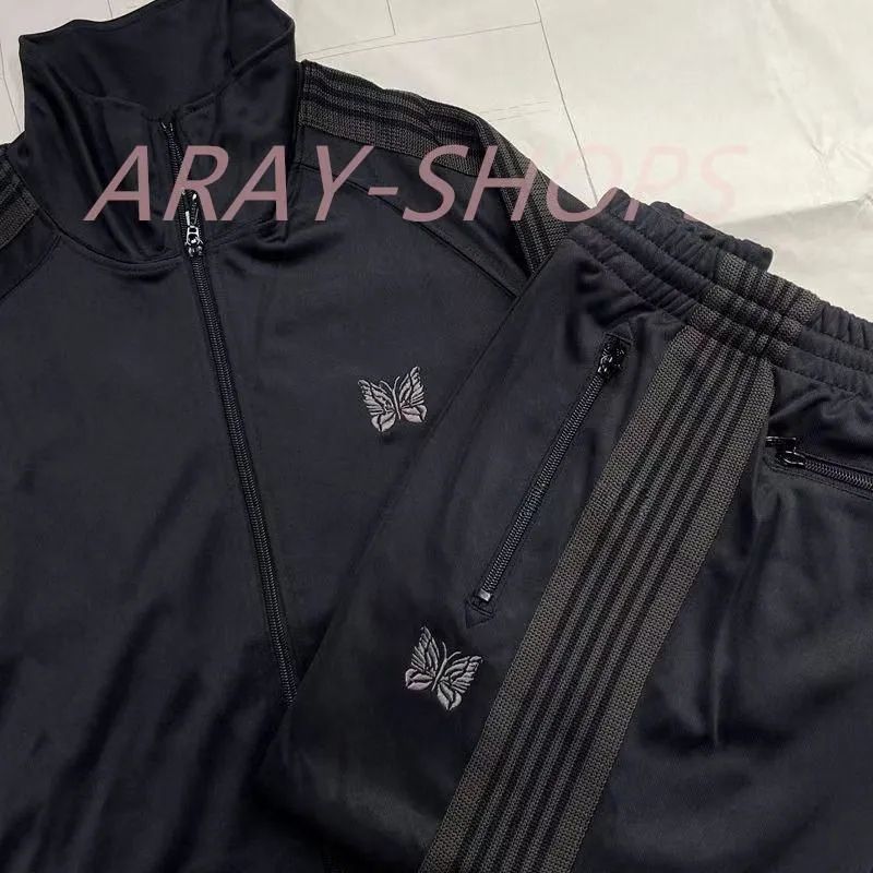 人気商品・極美品・新品未使用】Needles ニードルズ ロゴ刺繍 トラック  