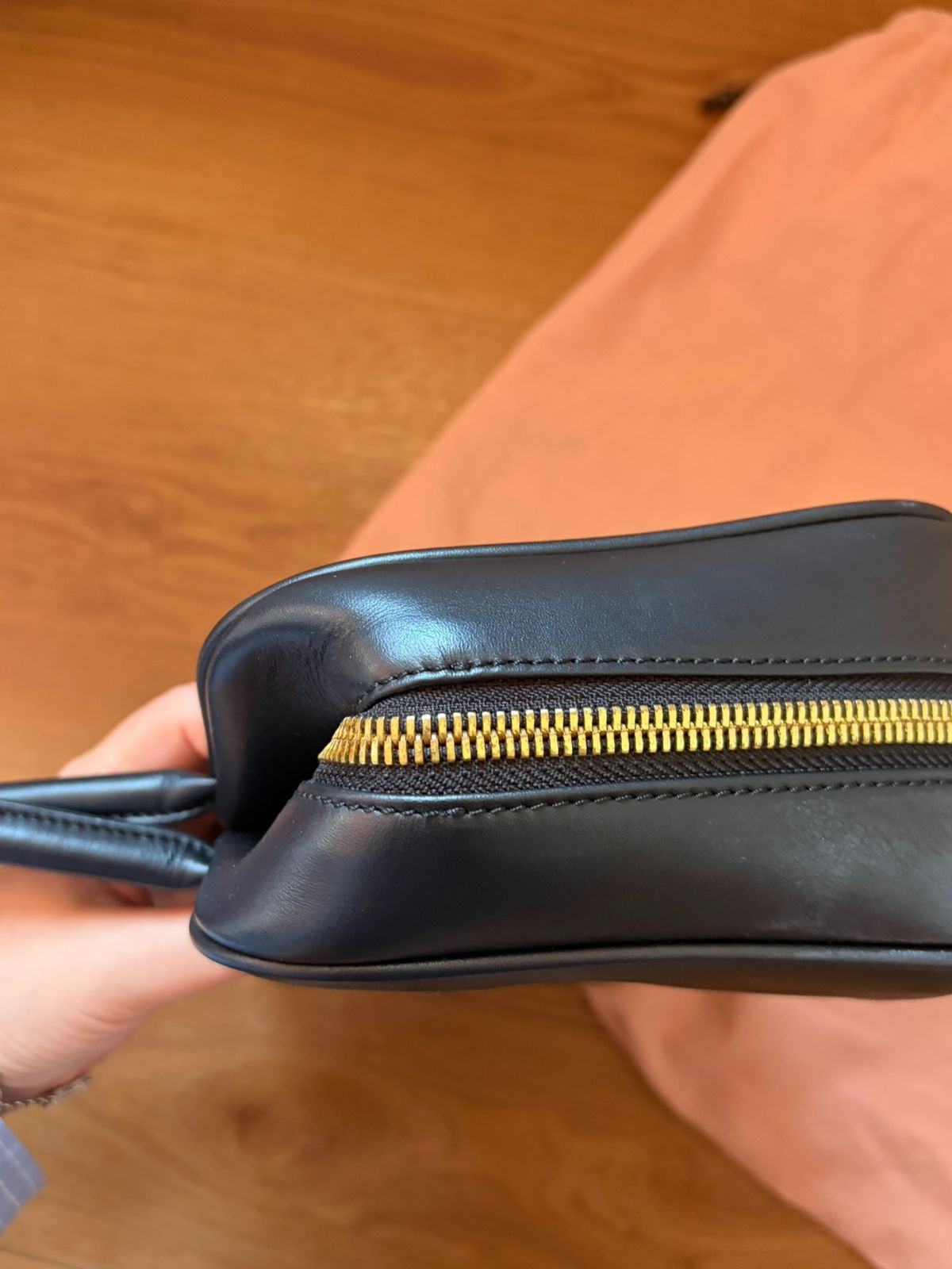 ハンドバッグ ブラック