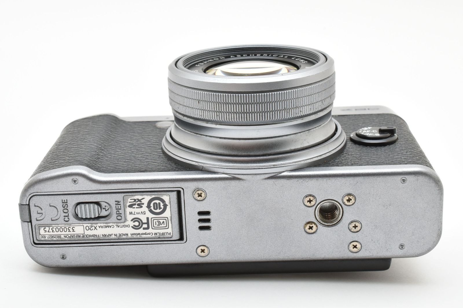良品 Fujifilm X20 シルバー バッテリーチャージャーセット 富士