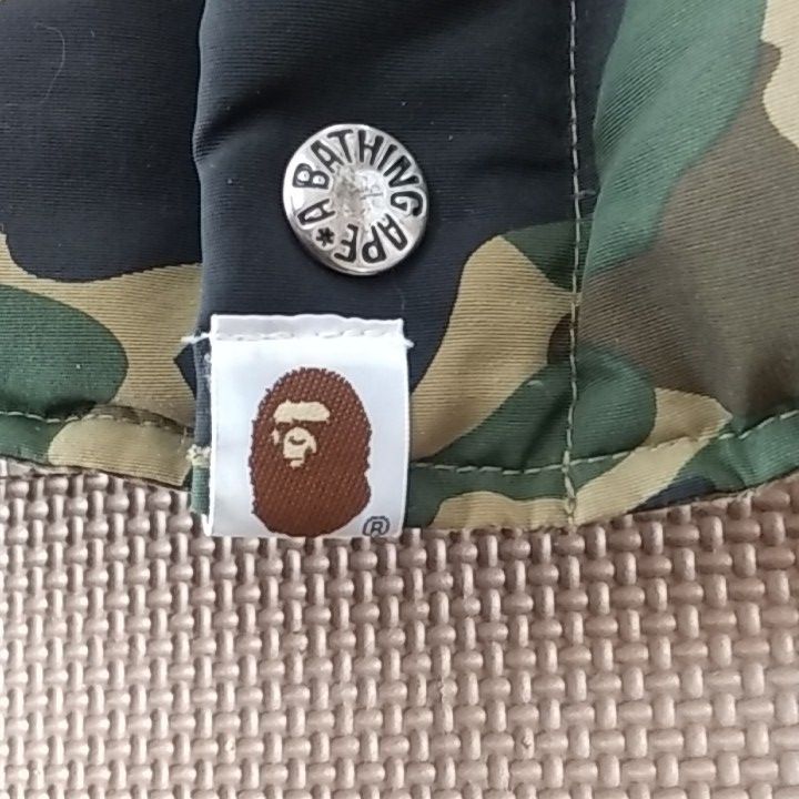 上品】 美中古A BATHING APE ファレル迷彩 緑パーカーXL