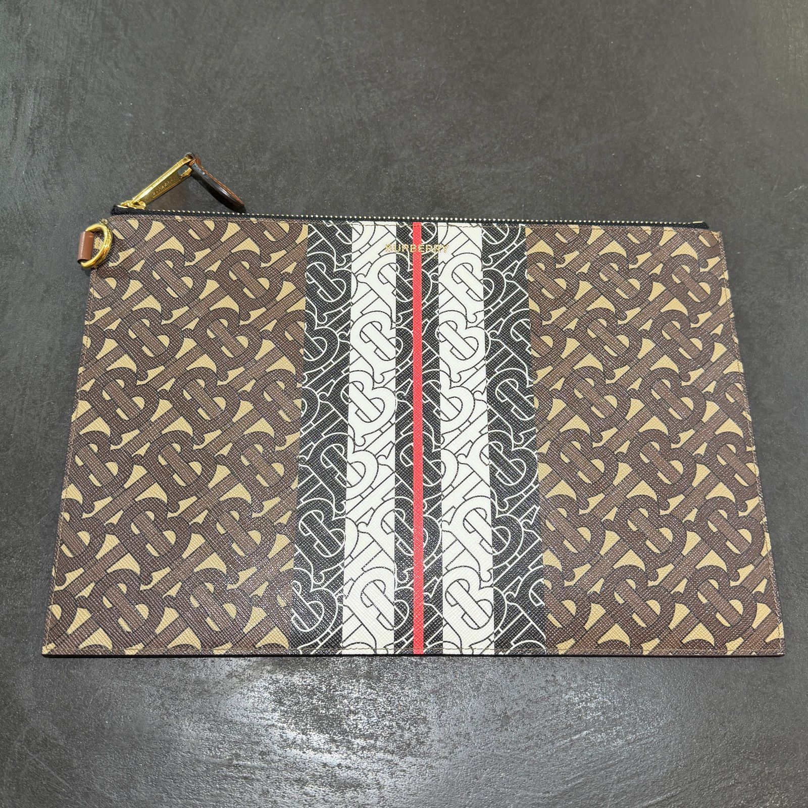 BURBERRY TBモノグラムクラッチバッグ 鞄 バーバリー 1070M4