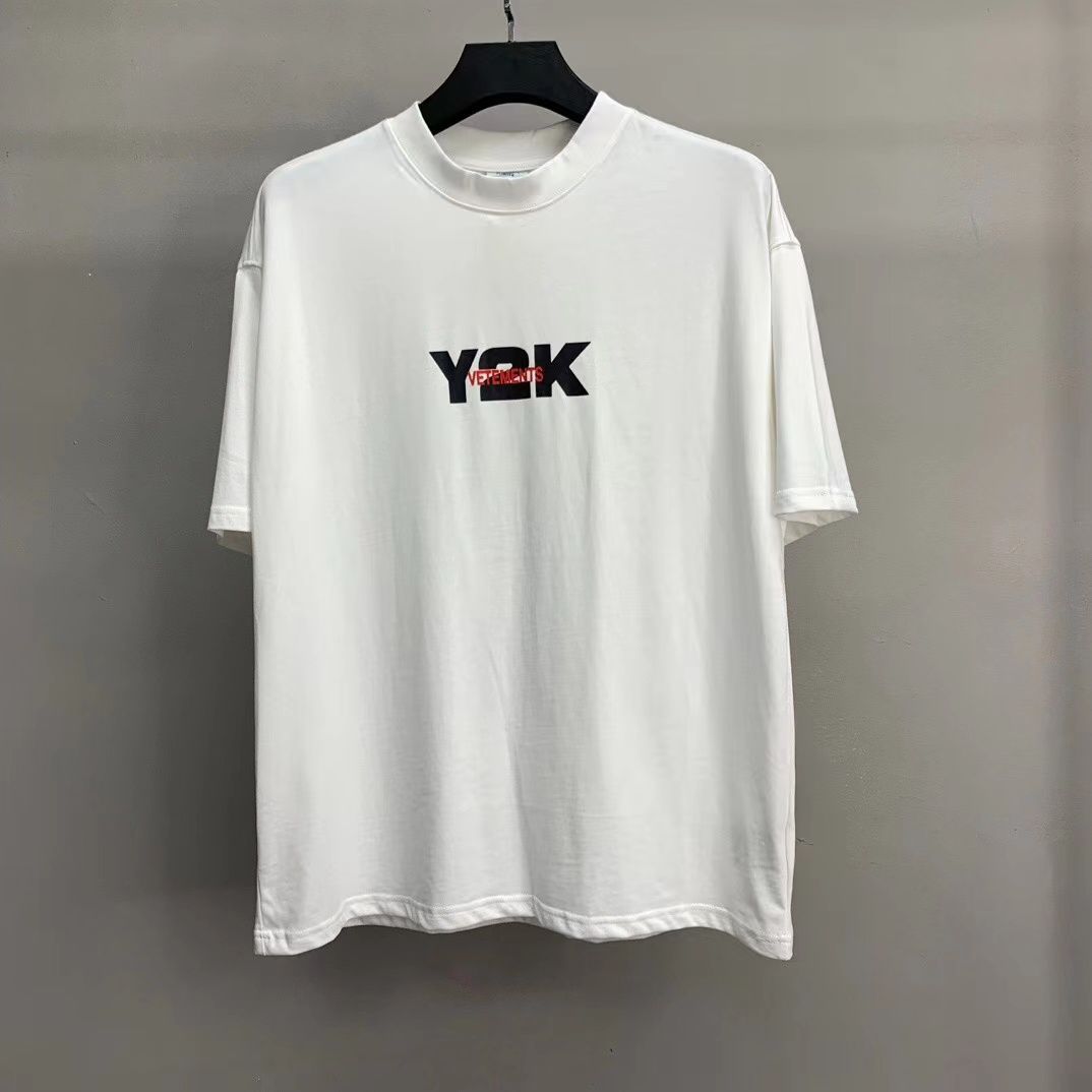 爽やかな☆VETEMENTSヴェトモン ☆ホワイト Y2K Tシャツ  ユニセックス