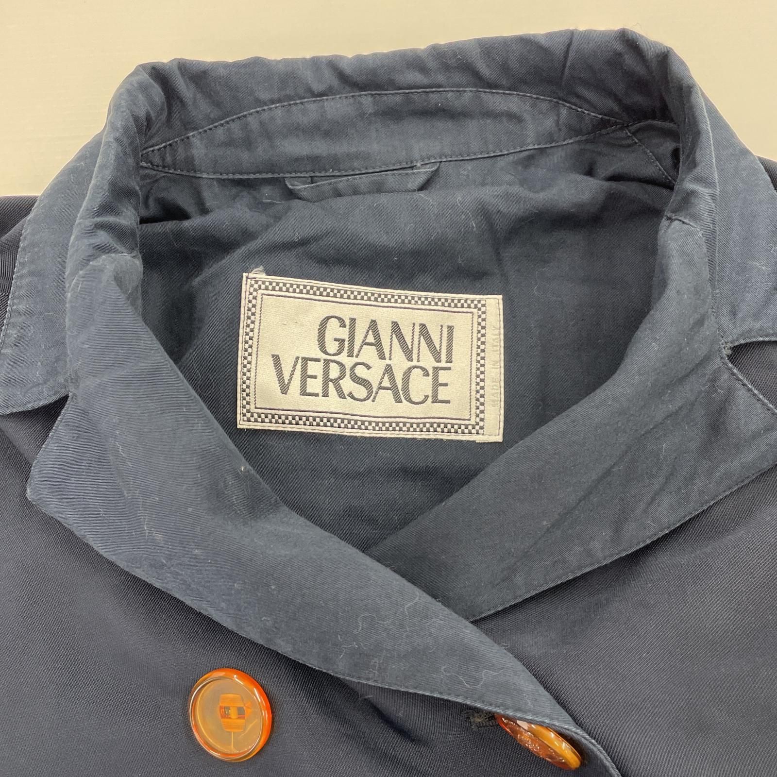 GIANNI VERSACE トレンチコート ジャンニヴェルサーチ ベルサーチ レディース トレンチコート、パファージャケット、レザー