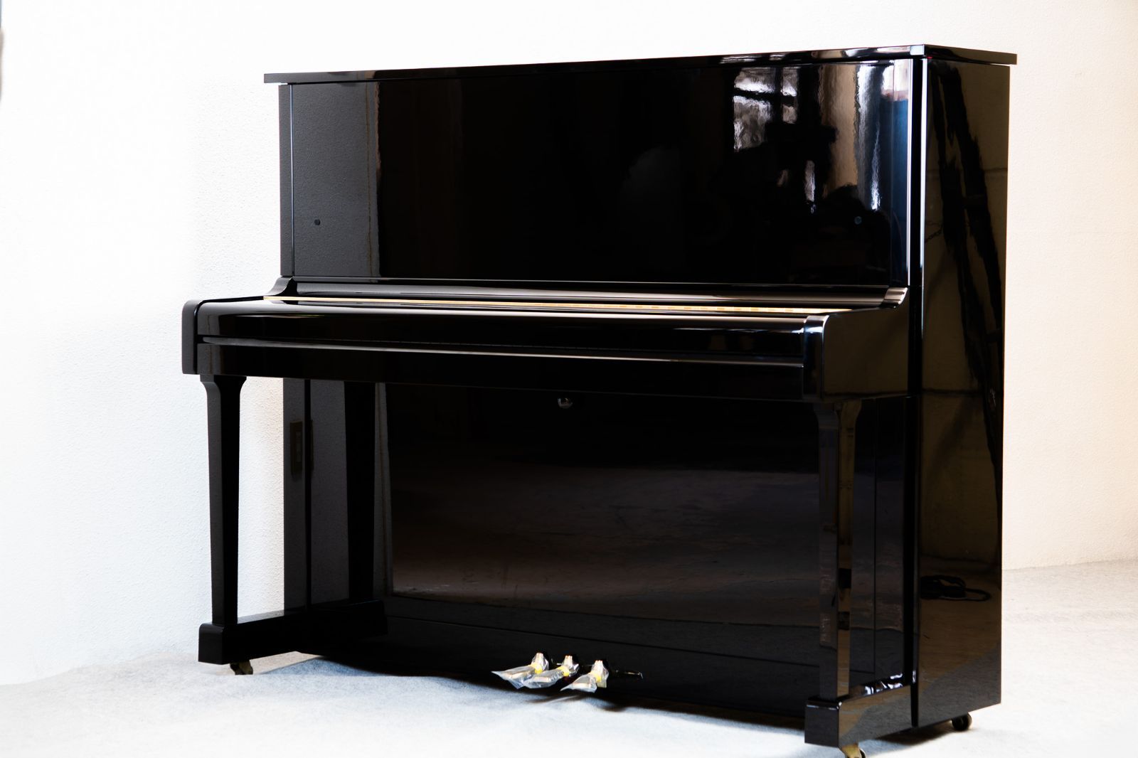 Steinbach & Sons アップライトピアノ 黒 椅子付き リニューアル済】YAMAHA U10Bl｜1987年製｜黒艶出し｜高低椅子