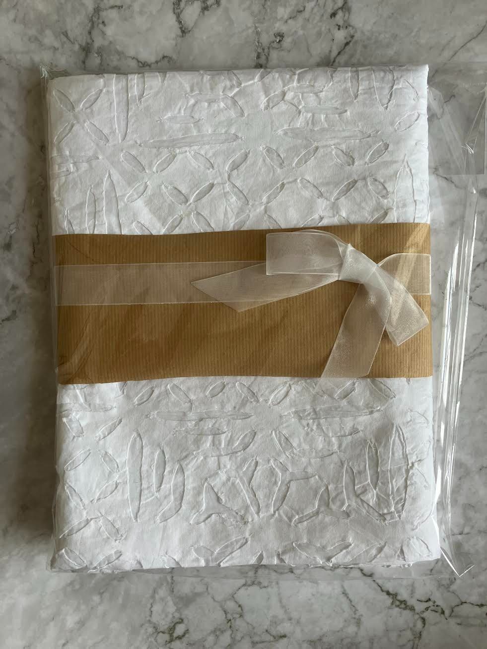 マルチカバー ベッドカバー ソファーカバー カーテン コットン１００％ 白 ナチュラルカラー ホワイト カットワーク セミダブル シングル オーガンジー ガーゼ ハンドメイド B8 USTAUSTRALIA_COM_AU