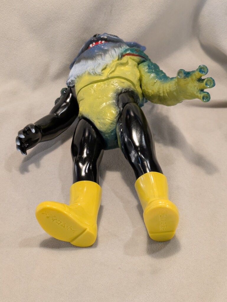 メディコムトイ ネコヤモリ 東映レトロソフビコレクション 仮面