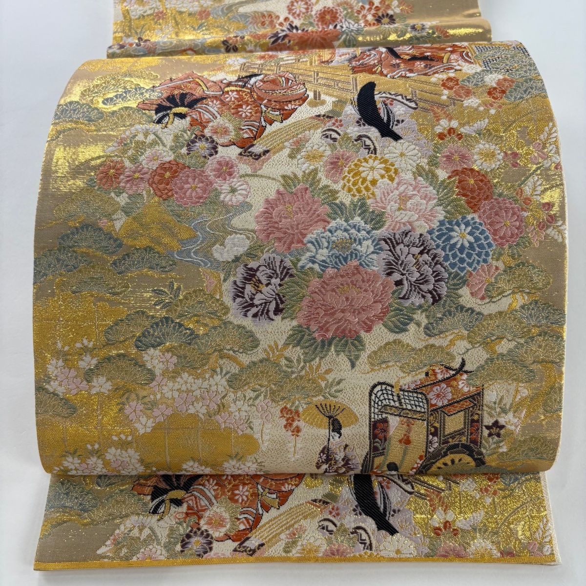 袋帯 美品 秀品 姫 御所車 金糸 箔 金色 六通 正絹 【中古