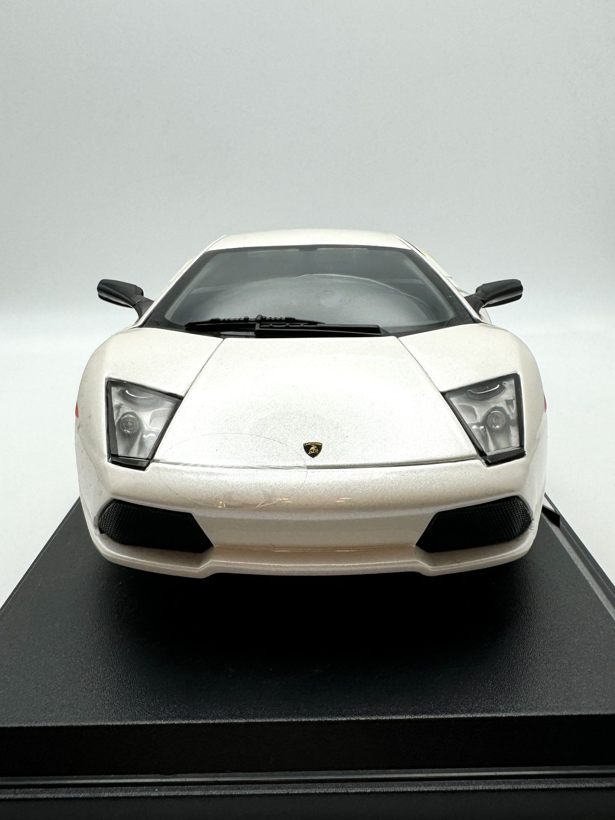 Maisto 1/18 2007 Lamborghini Murcielago LP 640 ホワイト
