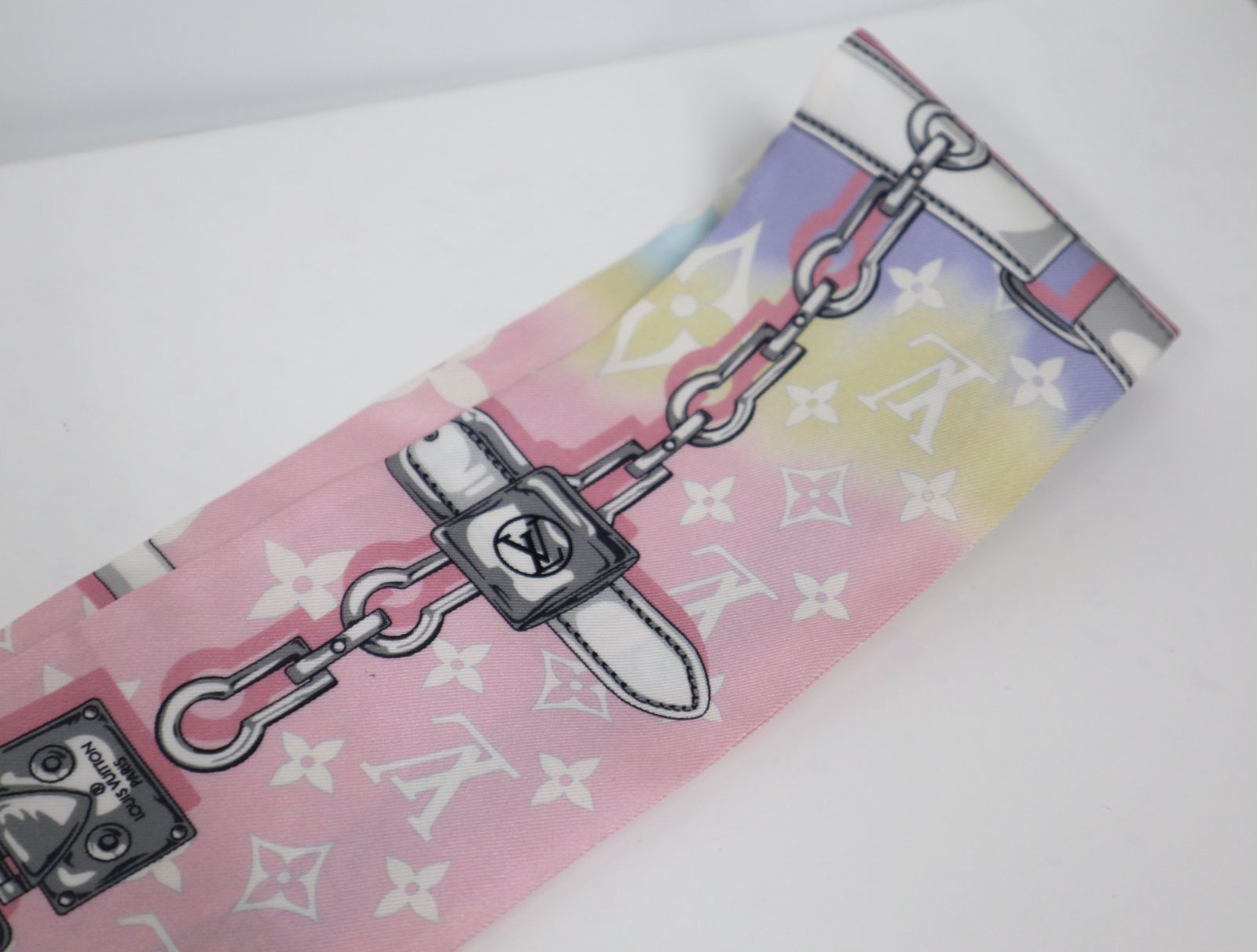 LOUIS VUITTON ルイヴィトン バンドー・コンフィデンシャル LVエスカル  